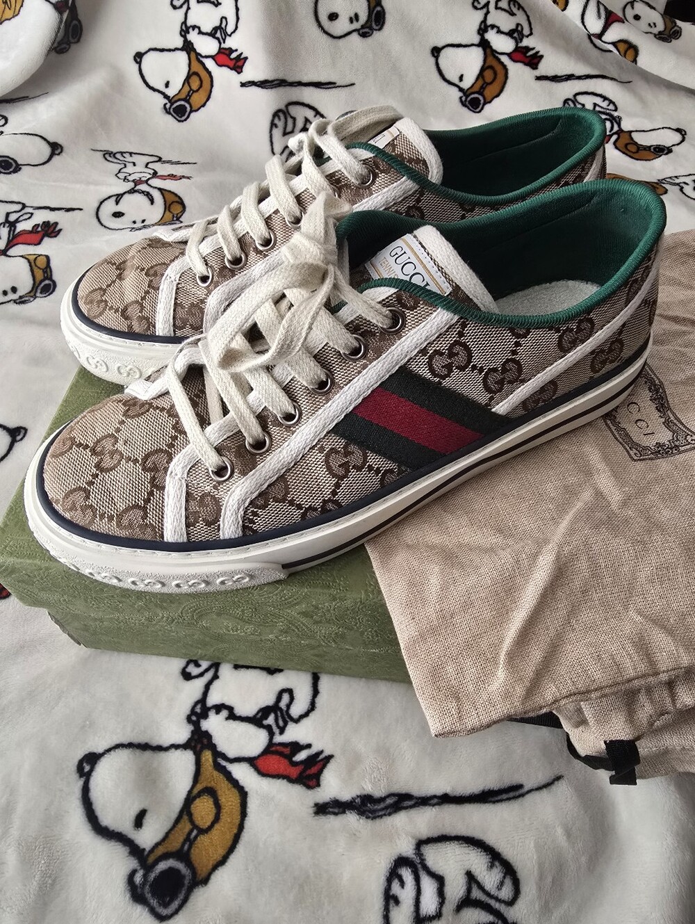 Gucci GG Canvas Low-Top Sneakers in Beige with Red & Green Stripe